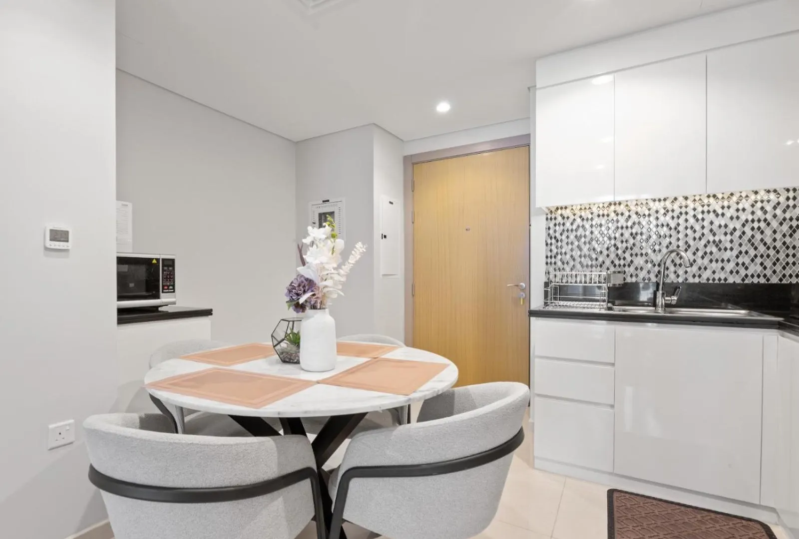 Aykon City 2Br - Sophisticated Living In Business Bay Dubai 0*,  Vereinigte Arabische Emirate